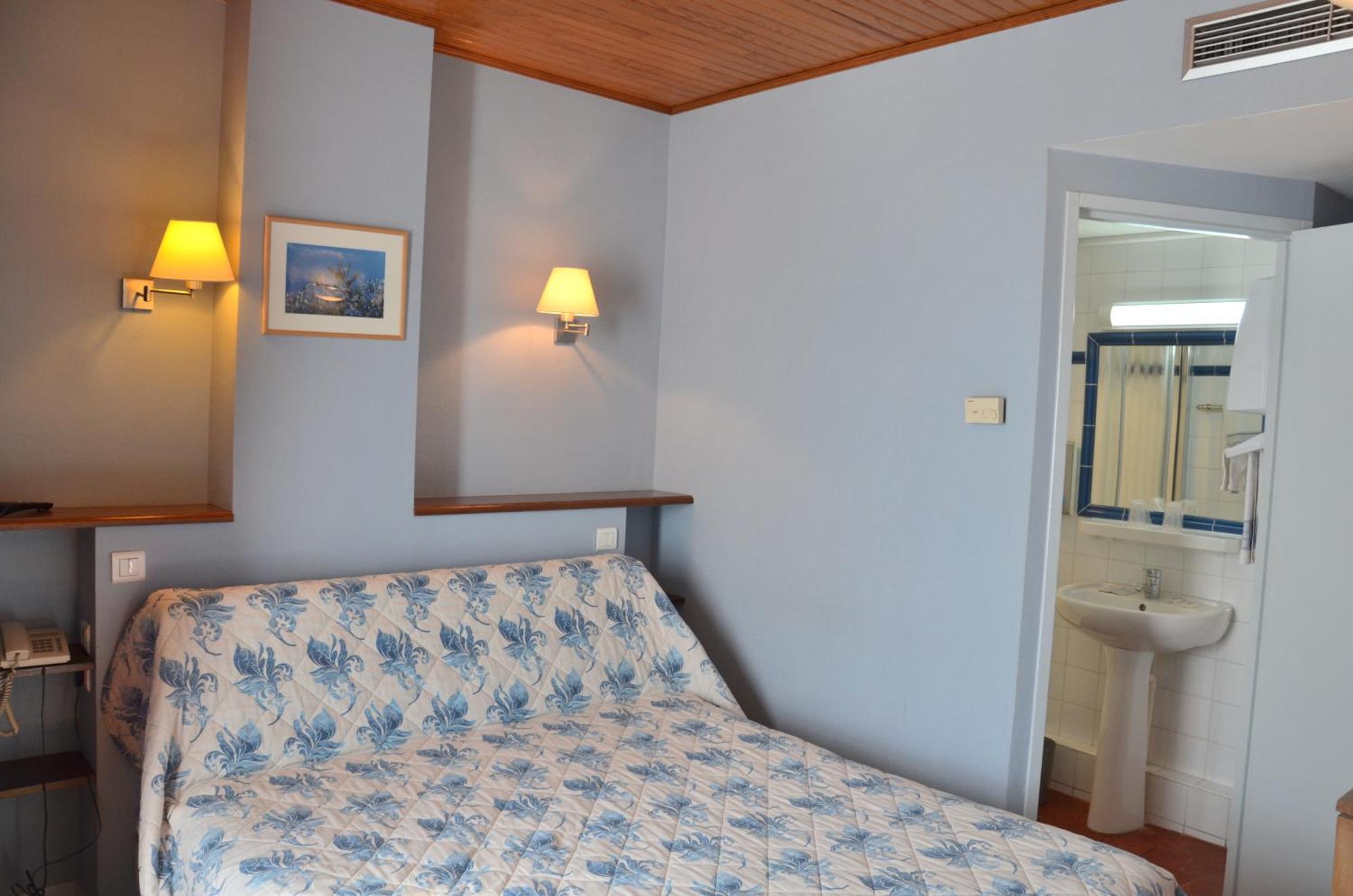 Hôtel Colombet Nyons Kamer foto