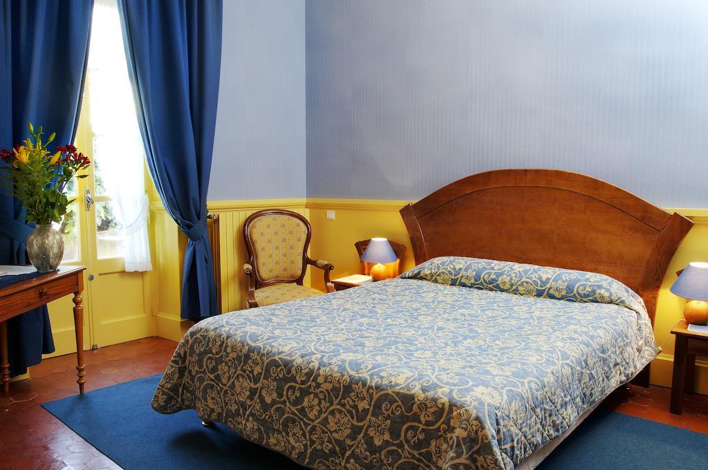 Hôtel Colombet Nyons Kamer foto