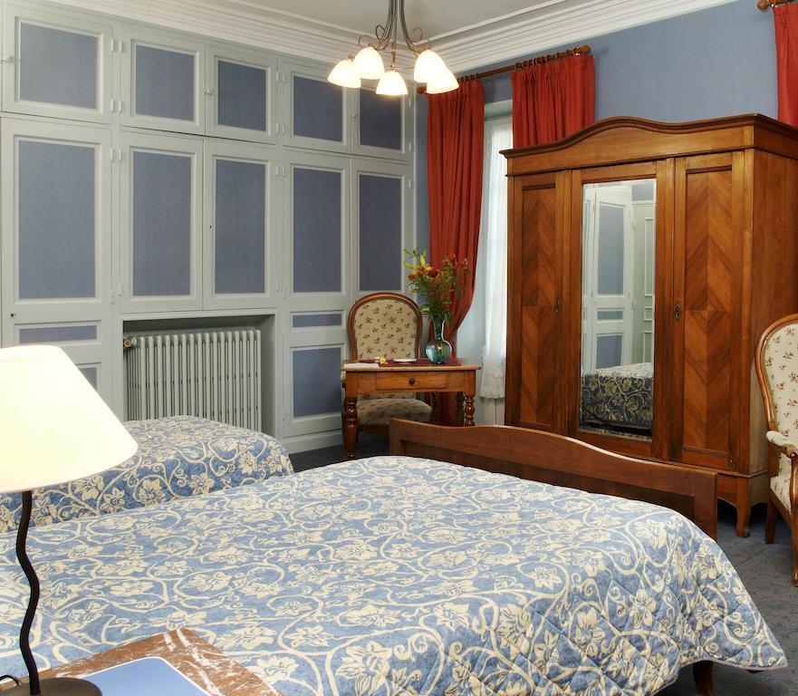 Hôtel Colombet Nyons Kamer foto